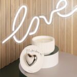 Scatola candela bianca con cuore silver - Bomboniere Claraluna 2024