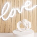 Coppia innamorati bianca - Bomboniere Claraluna 2024