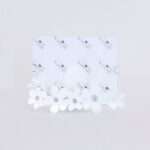 cornice ape su fiori