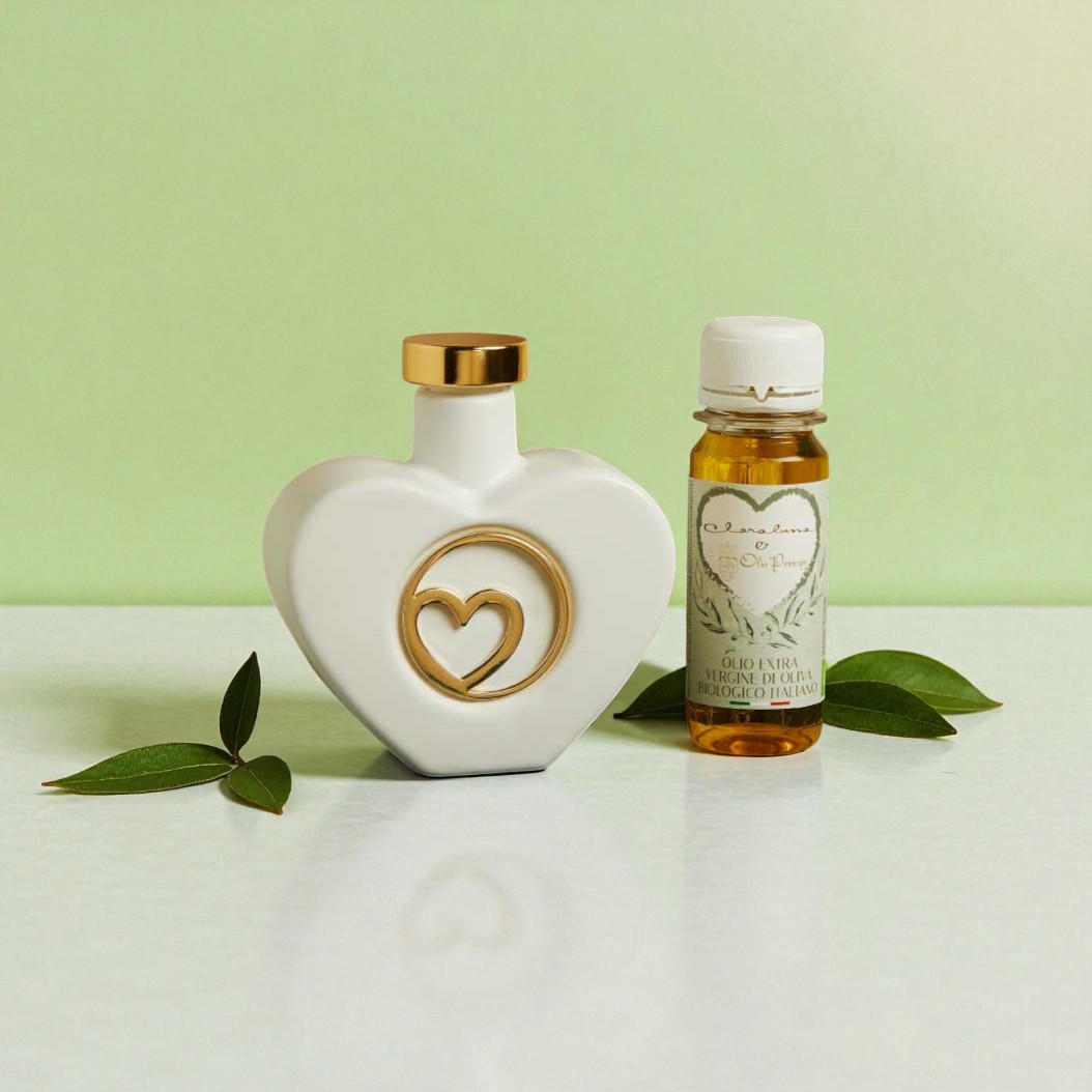 Oliera cuore oro con olio - Bomboniere Claraluna