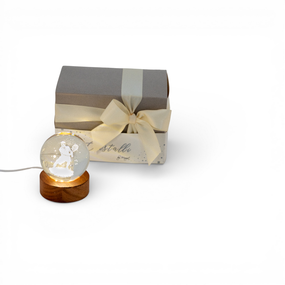 Sfera piccola tennista con base legno led 6cm