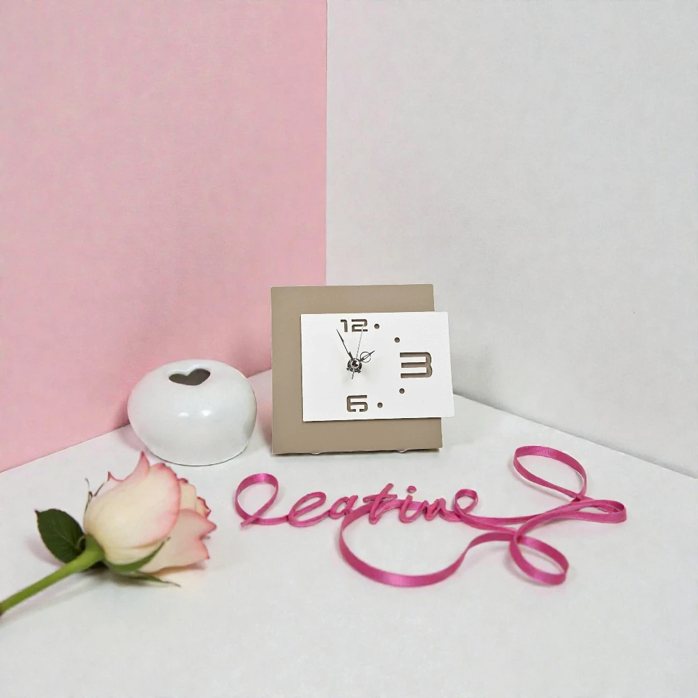 Orologio Quadrato Piccolo Serie Basic in Vari Colori Bomboniere Negò - immagine 2