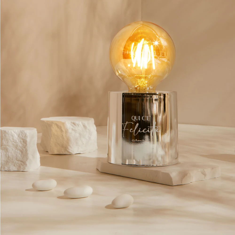 Lampada in ceramica argento con lampadina led a filamento – Bomboniera Claraluna Collezione 2027 - immagine 2